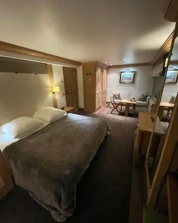 Hotel Les Peupliers Courchevel