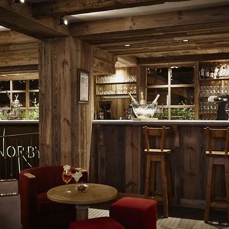 Hotell Les Peupliers Courchevel