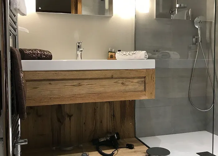 Les Peupliers Otel Courchevel